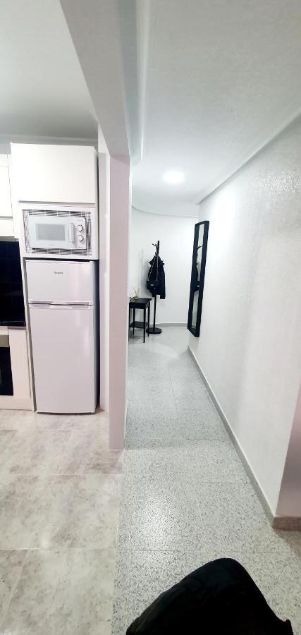 Apartments On The Beach In Torrevieja Ngoại thất bức ảnh