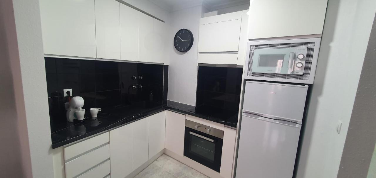 Apartments On The Beach In Torrevieja Ngoại thất bức ảnh