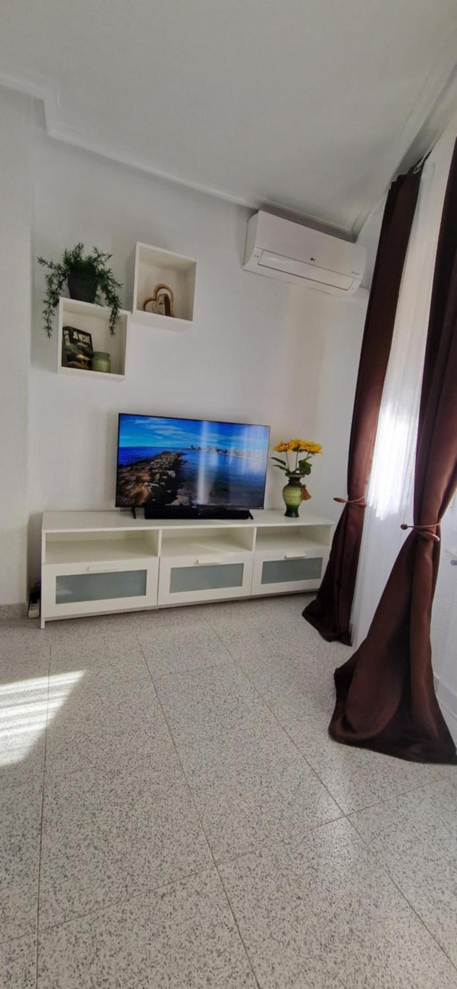 Apartments On The Beach In Torrevieja Ngoại thất bức ảnh